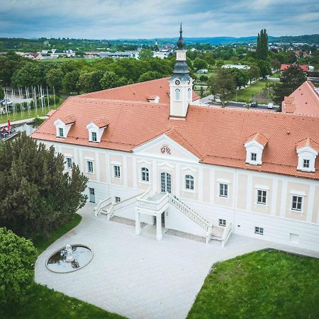 Schloss Haindorf Langenlois Luaran gambar